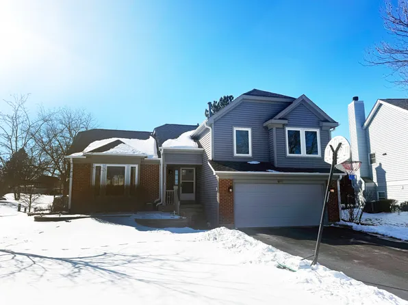 616 Orrington Ct, Lake Zurich, IL 60047