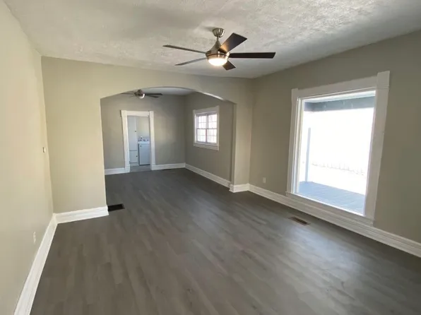 162 E Center St, West Mansfield, OH 43358