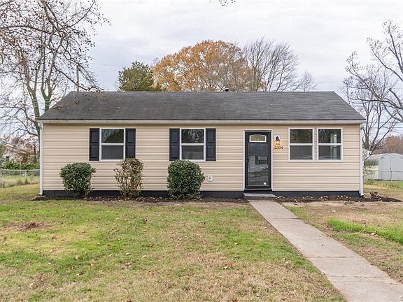 2nd image of 2304 Beck Dr