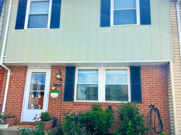 8585 Pellam Ct, Marshall, VA 20115