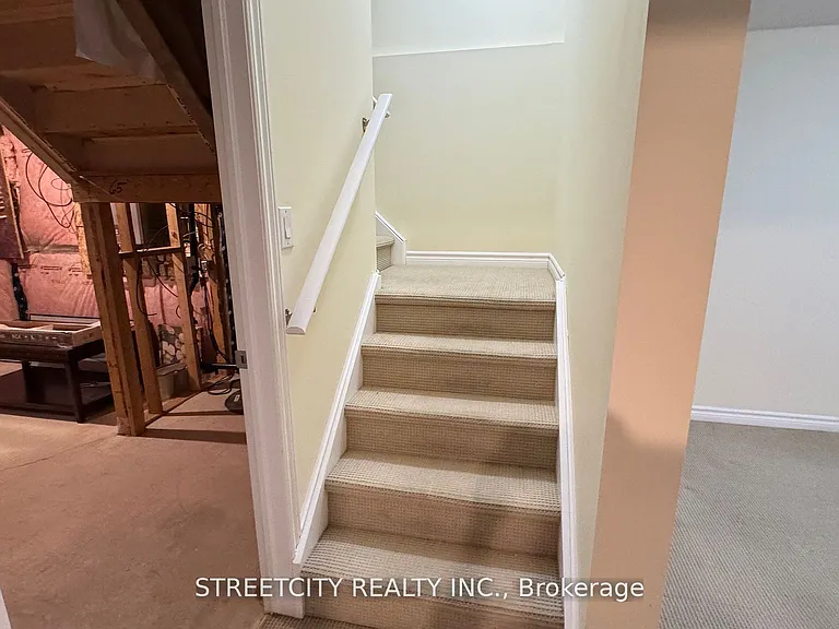 1357 Michael Cir — Photo 35