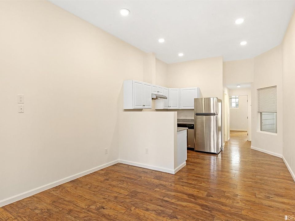 1st image of 123 San Jose Ave #B