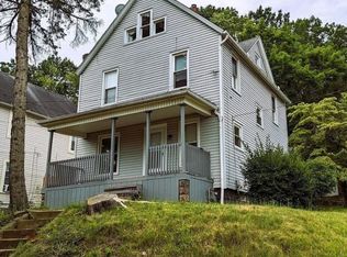 1734 Manchester Rd, Akron, OH 44314