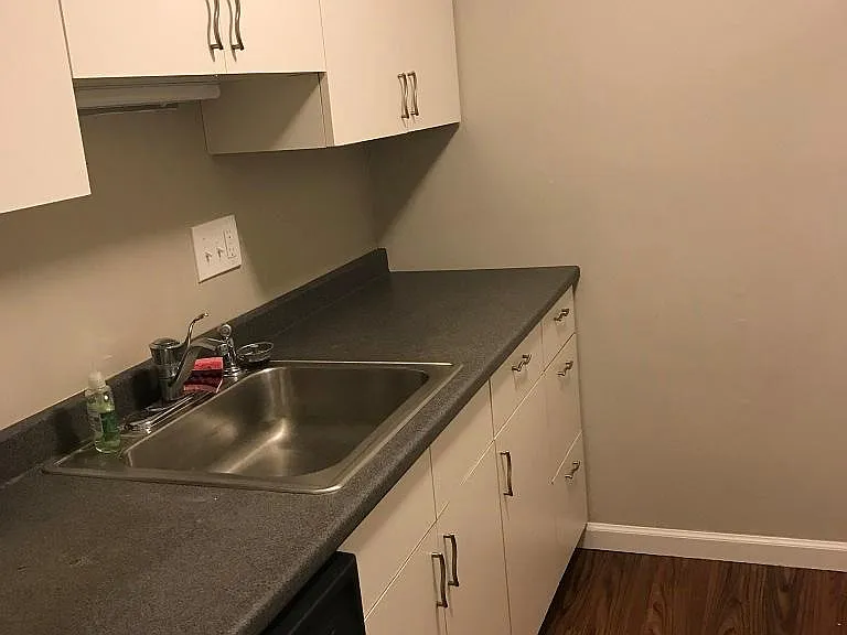 34 Padanaram Rd #222 — Photo 6