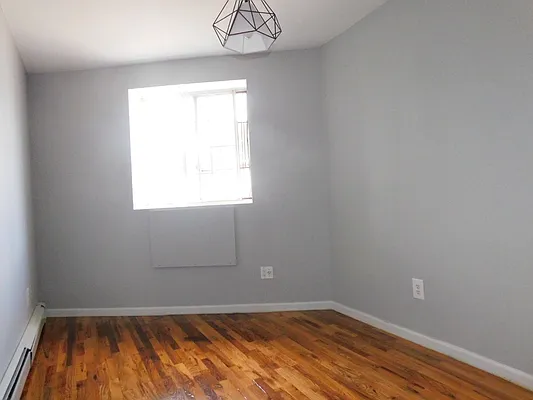 Rented by Compass | media 18