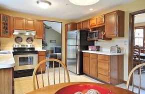 Spacious Eat-In Kitchen