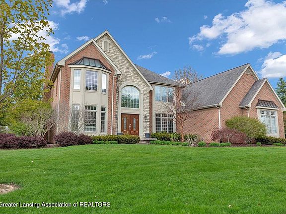 2nd image of 2056 N Timberview Dr