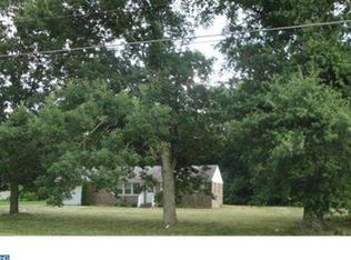 130 Pointville Rd, Pemberton, NJ 08068