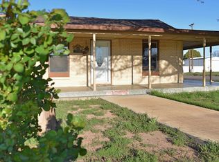 600 SW 8th St, Seminole, TX 79360