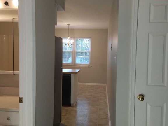 4th image of 300 Deano Way Floor 1