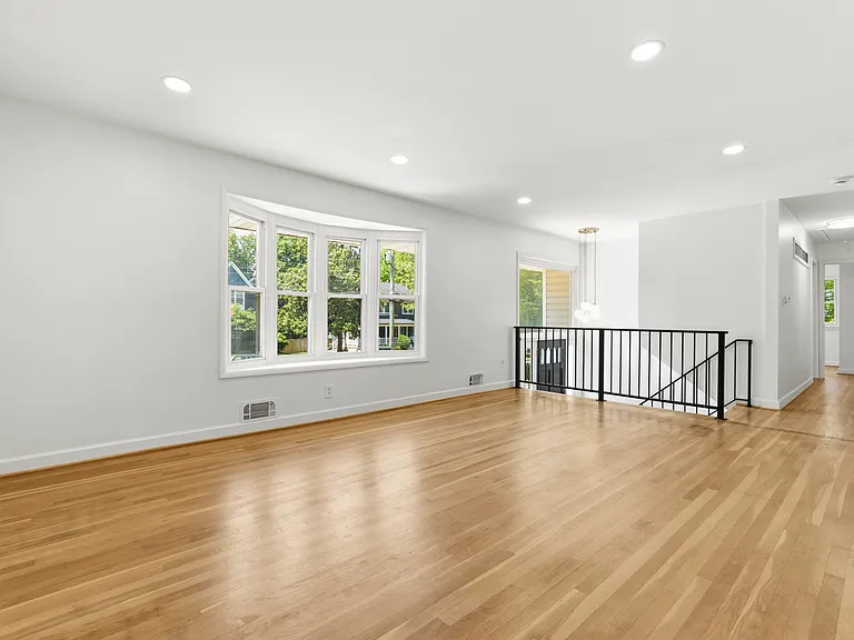 9220 Brian Dr — Photo 10
