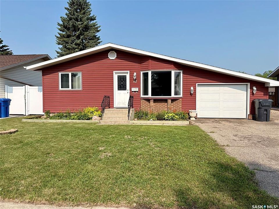 1st image of 62 Canwood CRESCENT