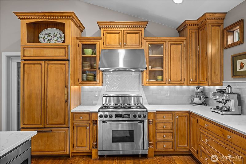 5th image of 25314 SE 28th Street