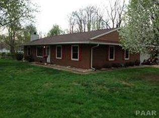 127 Beloit Rd, Marquette Heights, IL 61554
