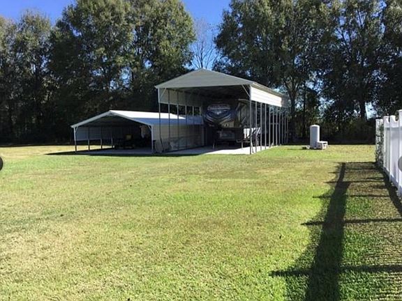 2nd image of 52206 Taylor Dr