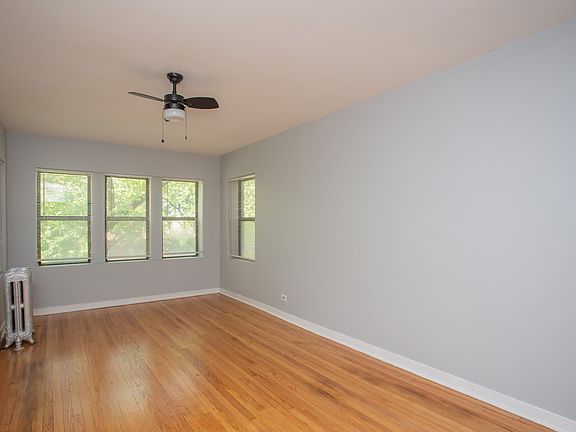 5th image of 7605 S Yates Blvd #2