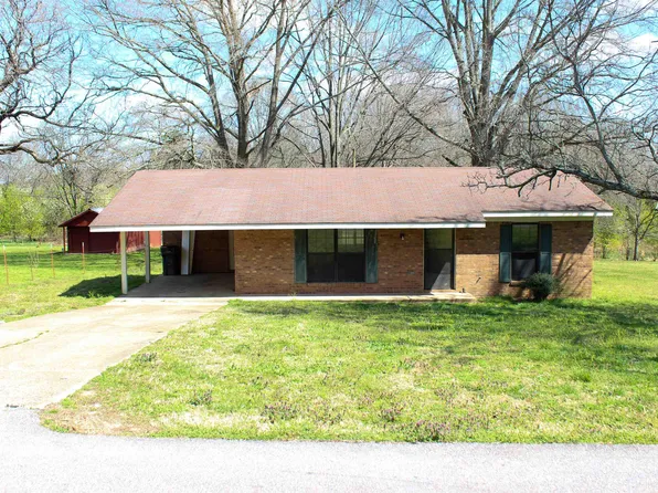 514 Karen Dr, Bolivar, TN 38008