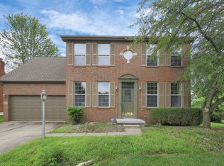 825 Brookside Dr, Pickerington, OH 43147
