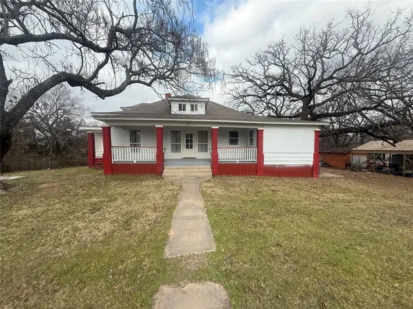 312 E 7th St, Paden, OK 74860