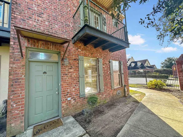 10600 Lakes Blvd APT 101, Baton Rouge, LA 70810