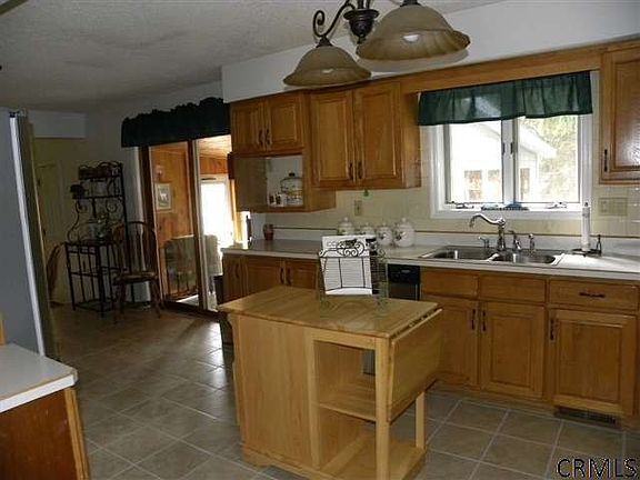 5th image of 6 Cherry Hills Ct