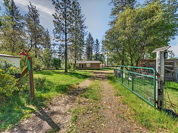 3rd image of 14319 Oregon Peak Rd