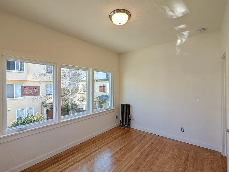 2423 Blake Street — Photo 13
