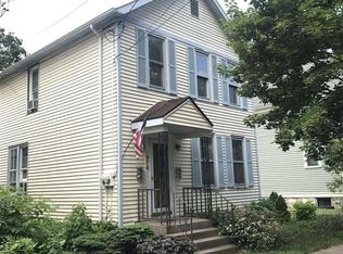 24 York Ave, Saratoga Springs, NY 12866