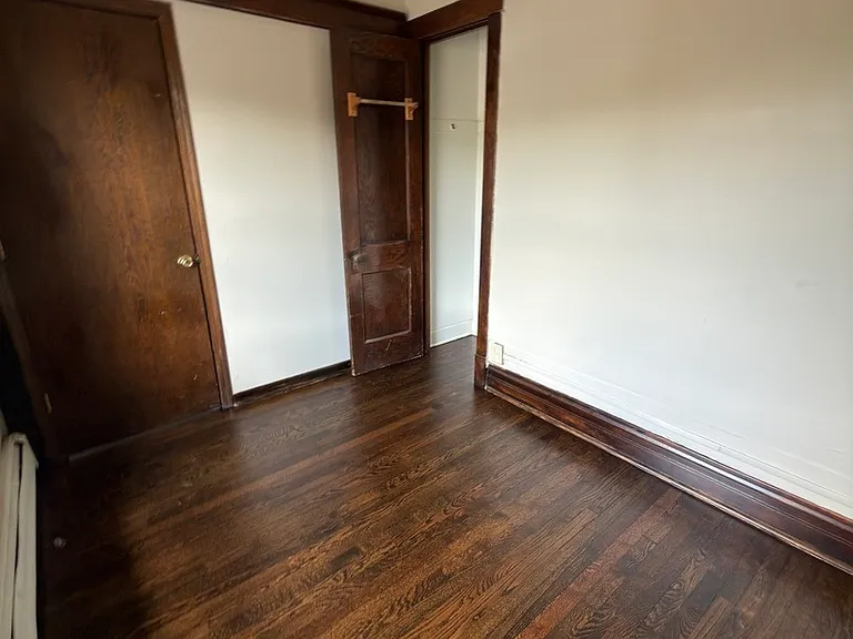319 Chicago Ave #2 — Photo 10