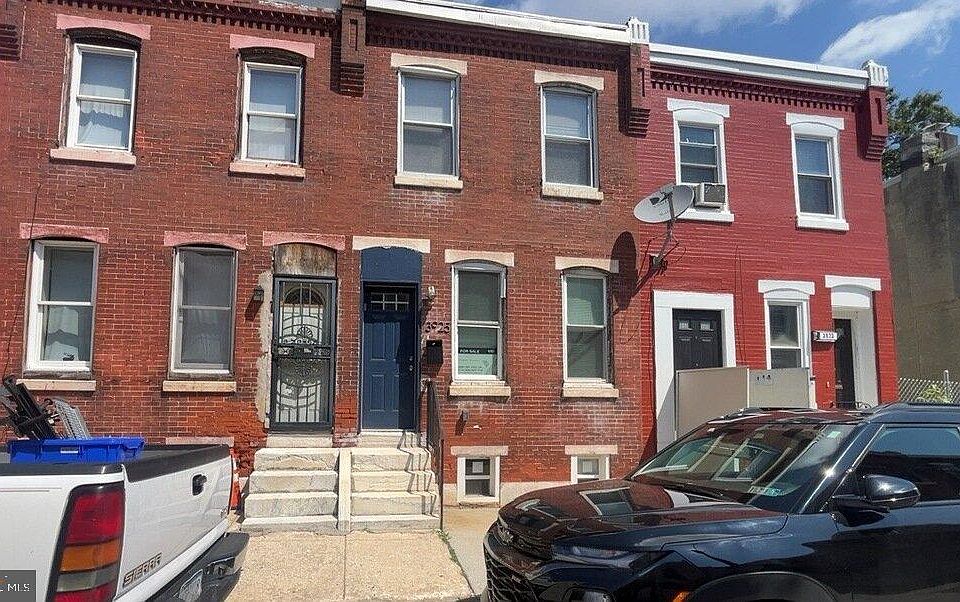 1st image of 3925 Reno St