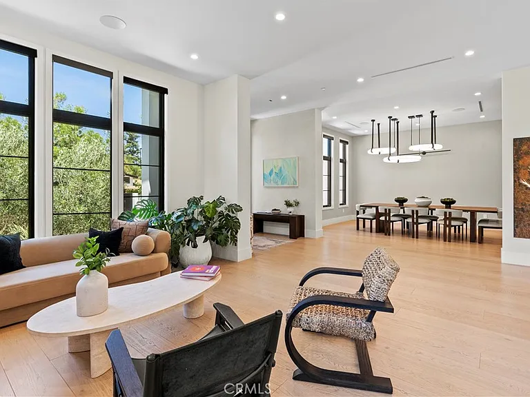 5050 Arundel Dr — Photo 11