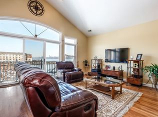 64 Lydia Dr, West New York, NJ 07093