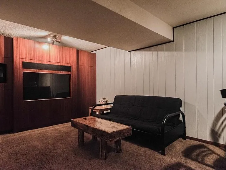 2102 Tamarin Trl — Photo 19
