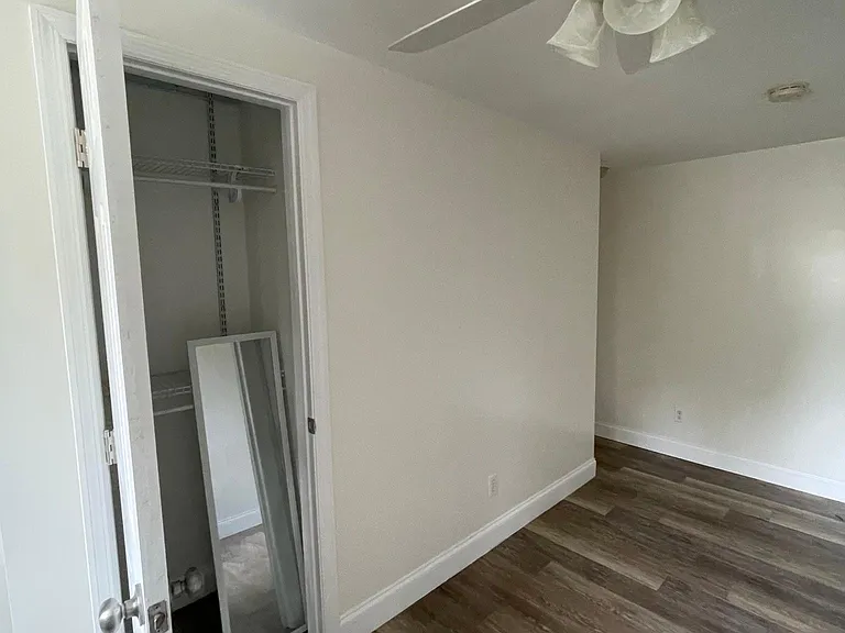 187 Karen Dr — Photo 13