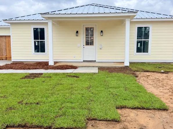 175 Phillips Dr, Gulfport, MS 39507