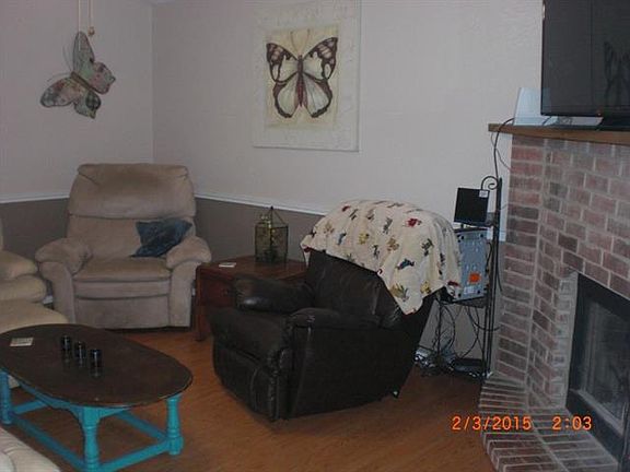 5th image of 507 Hollyberry Dr