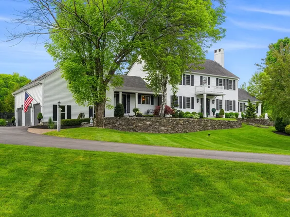 12 Crestwood Drive, Hollis, NH 03049