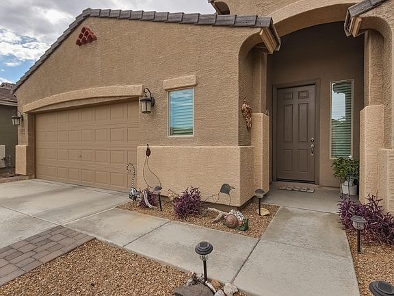 5th image of 1350 E Eucalyptus Ln