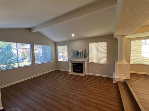 3rd image of 312 Wildflower Park Ln