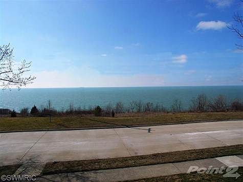 2nd image of 2610 Lakeshore Dr