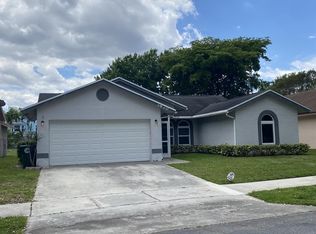 3870 NW 58th St, Coconut Creek, FL 33073