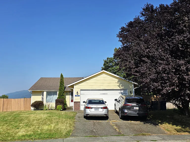 17105 Zoya Dr — Photo 26
