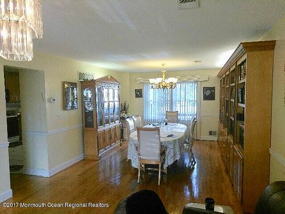 3rd image of 407 6th St