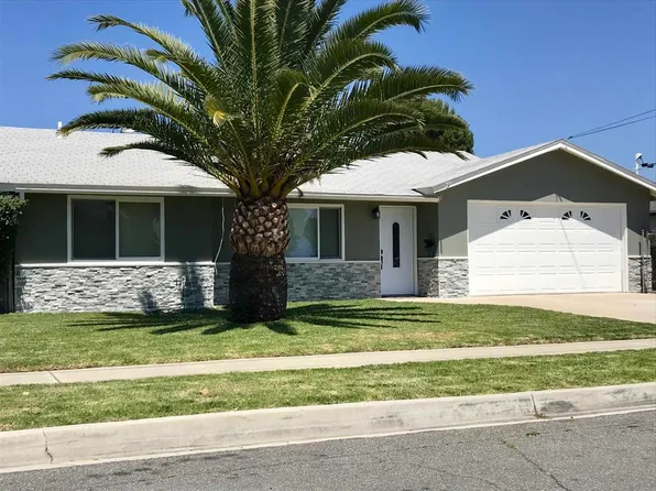738 Mills St, Escondido, CA 92027