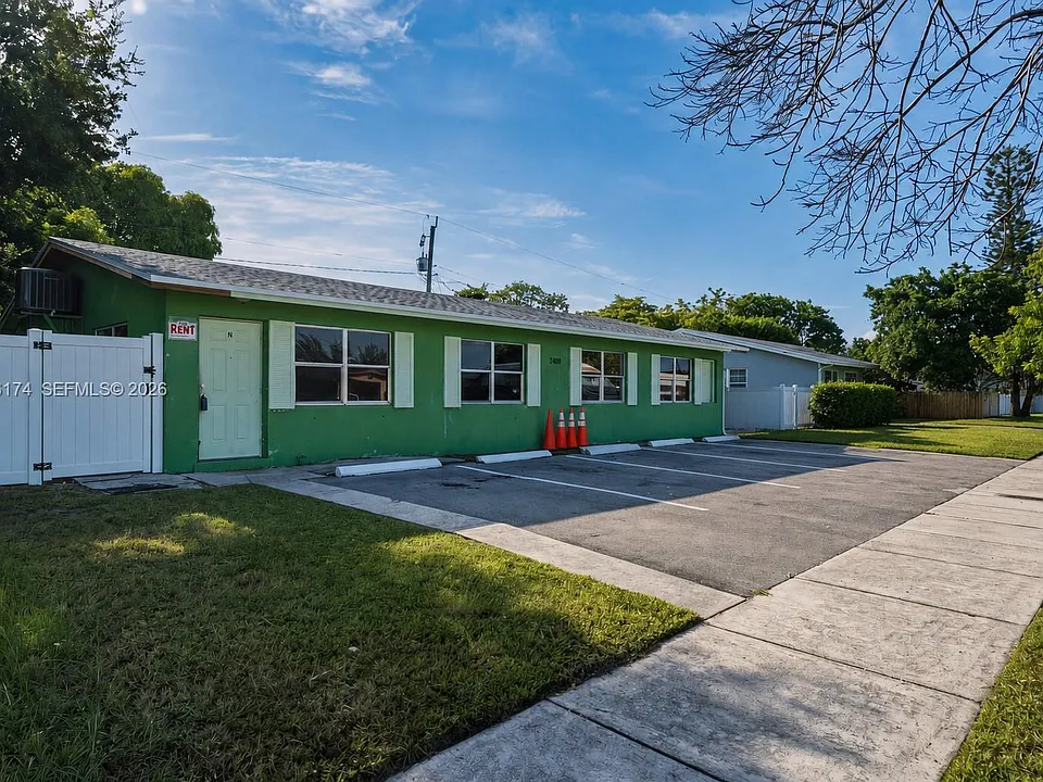 2140 NW 21st Ter #N