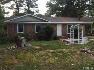 7207 Carlton Dr, Raleigh, NC 27616