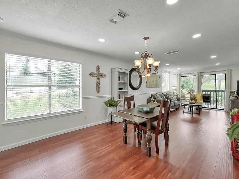 3900 Aspen Dr #108 — Photo 5