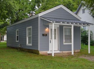 1226 W Thoman St, Springfield, MO 65803