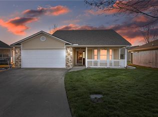 5408 S Downey Ct, Independence, MO 64055