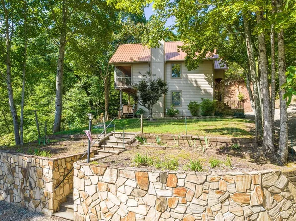 445 Turkey Run, Bryson City, NC 28713